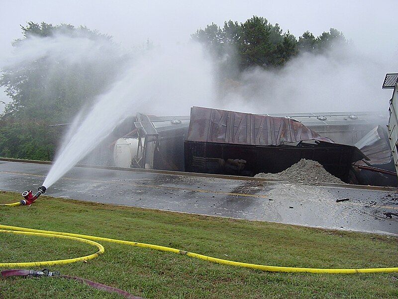 File:Farragut derailment 5.JPG