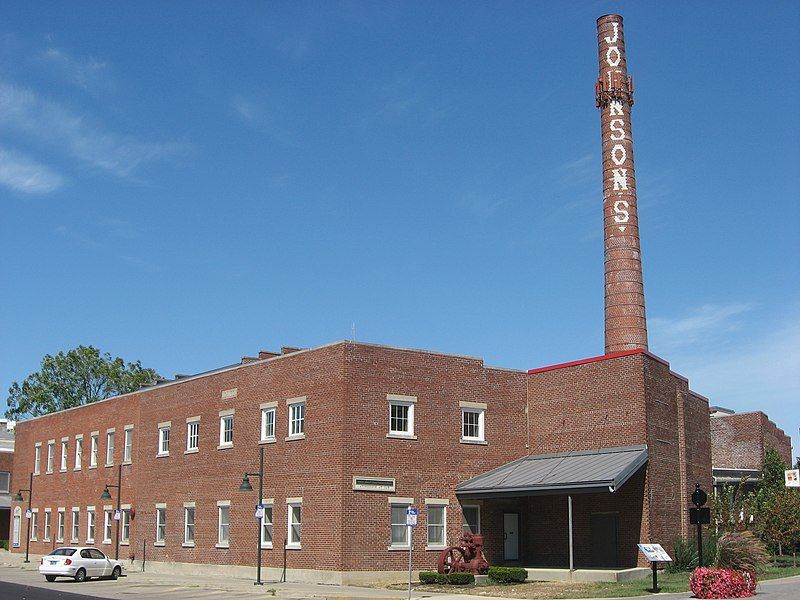 File:Johnson's Creamery.jpg