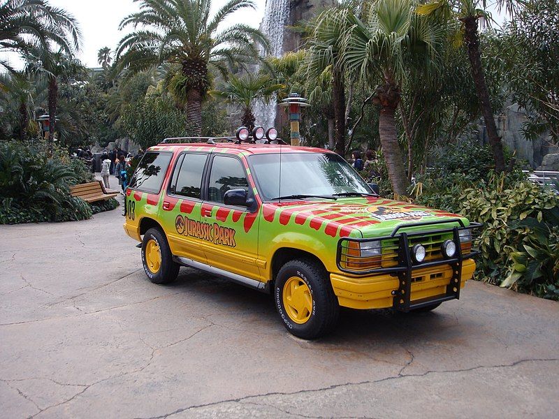 File:Jurassic Park car.jpg