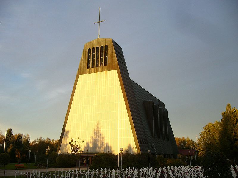 File:Kauhajoki Church, Finland2.jpg