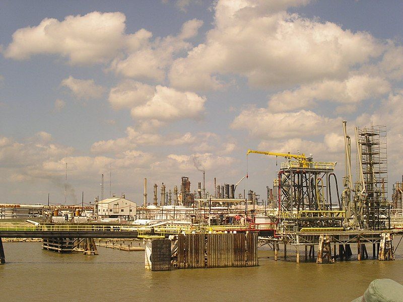 File:Mississippi refinery.jpg