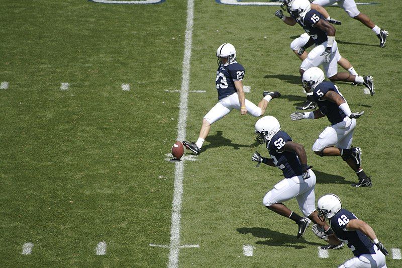 File:Penn State kickoff.jpg