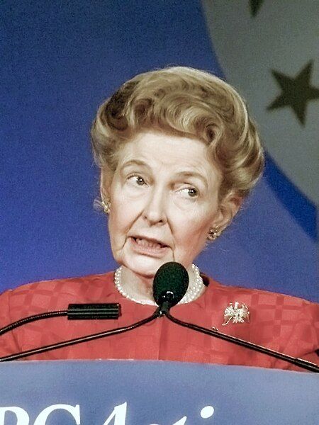 File:Phyllis-schlafly-2007-03.jpg