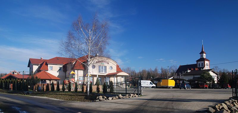 File:Przysieki, restauracja "Afrodyta".jpg