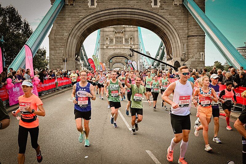 File:2021 London Marathon.jpg