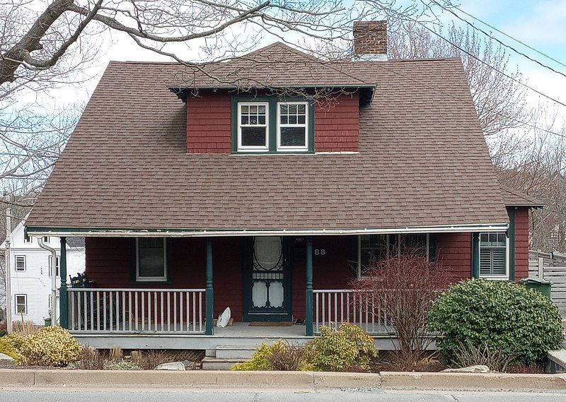 File:88 Crichton Ave.jpg