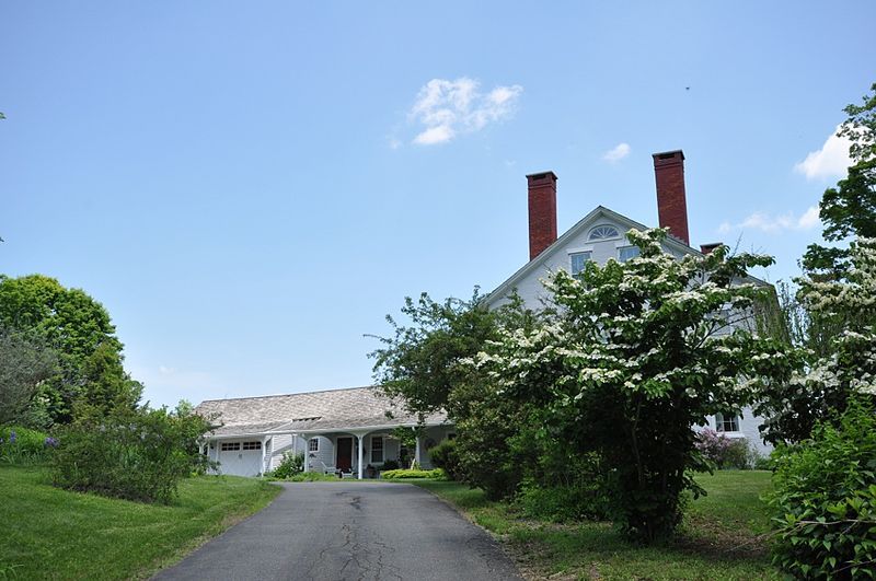 File:BucklandMA GriswoldHouse.jpg