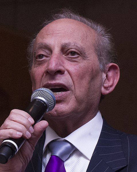 File:Jimmy Delshad, 2011.jpg