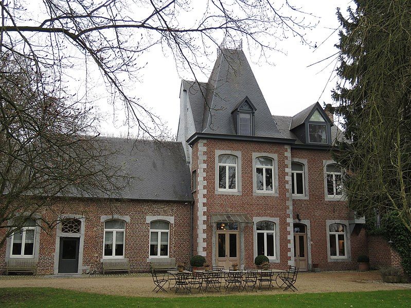 File:Kasteel Melveren.jpg