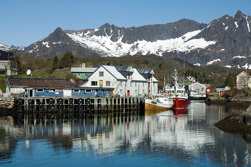 File:Lofoten - Kabelvag.jpg