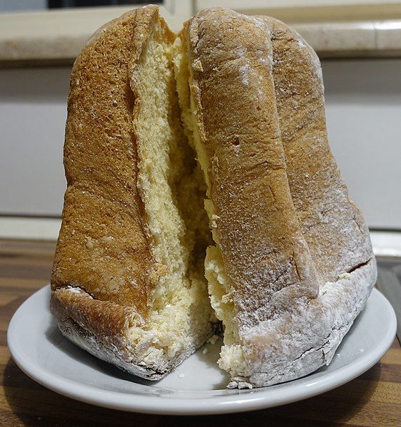 File:Pandoro 3.jpg