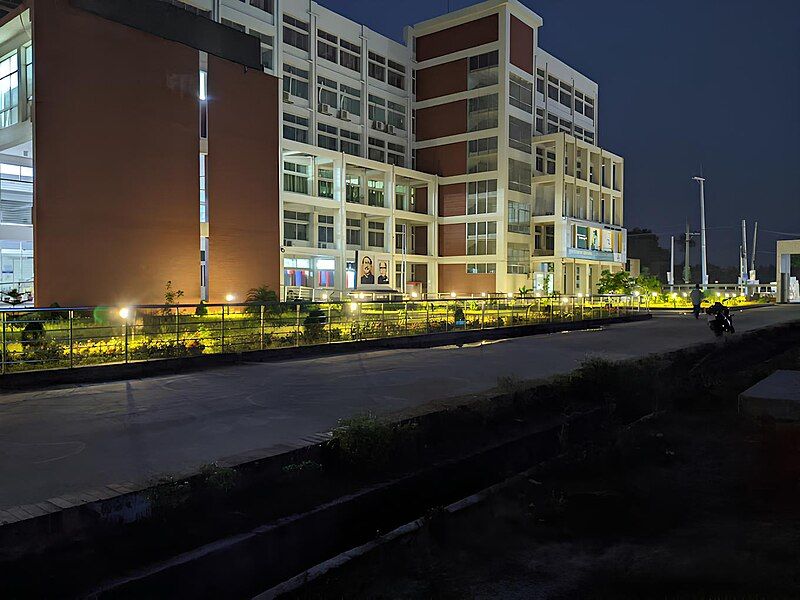 File:SMMAMC Campus 04.jpg