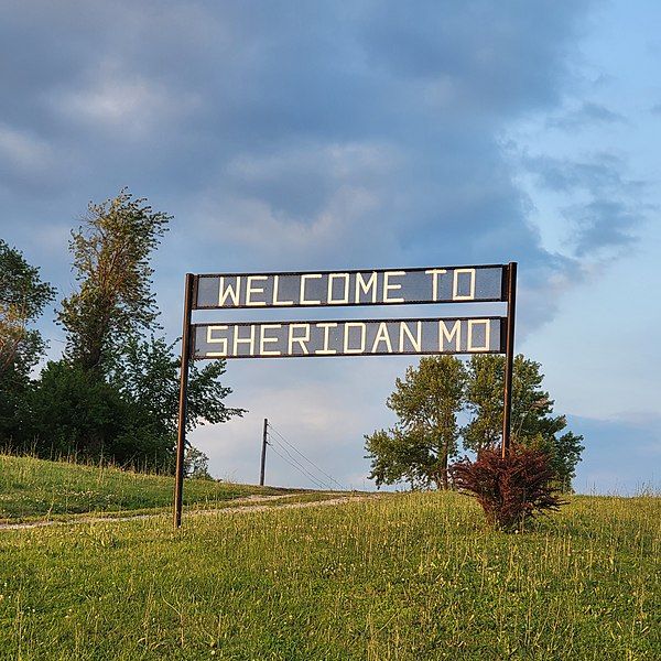 File:Sheridan Missouri Sign.jpg