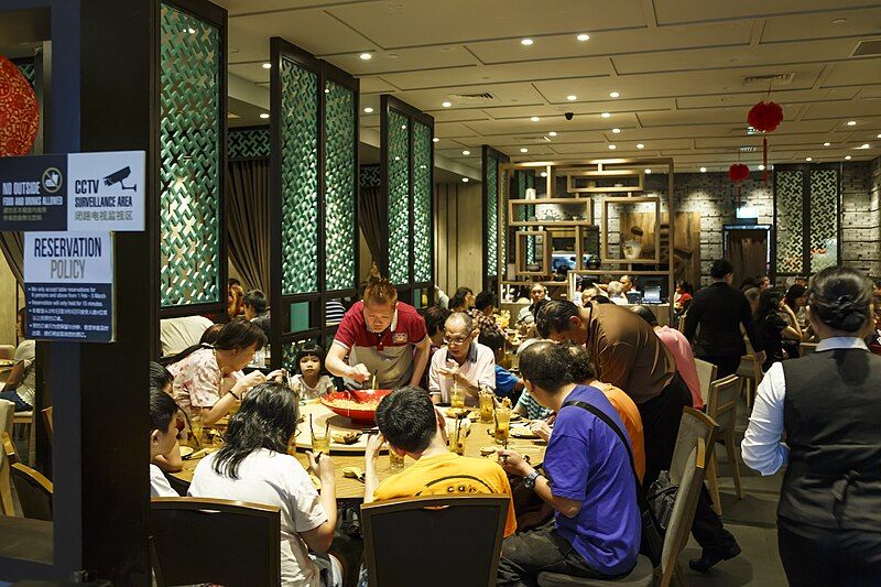 File:Singapore Chinese-New-Year-2015-Yusheng-Restaurant-01.jpg