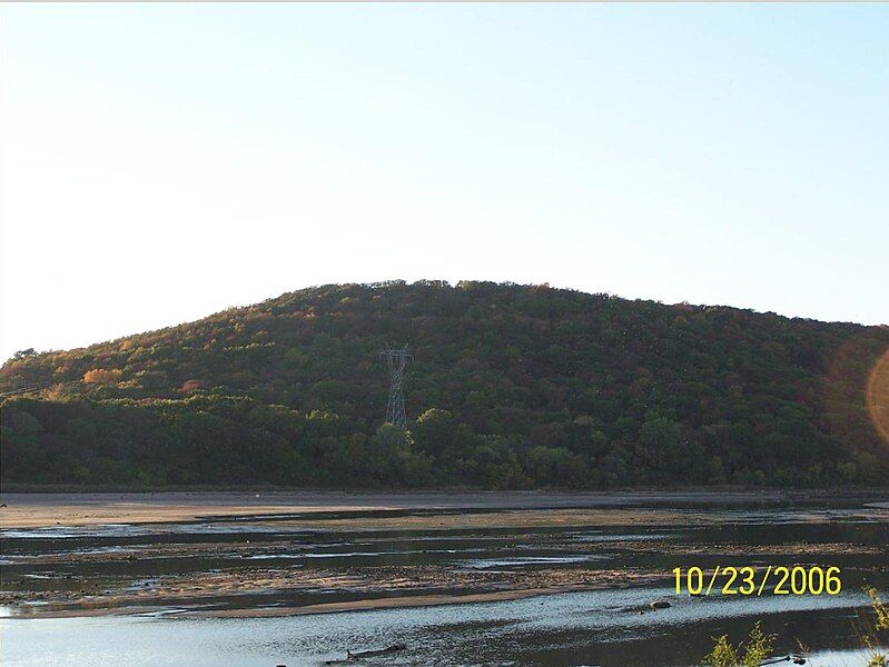 File:Turkey mountain.JPG