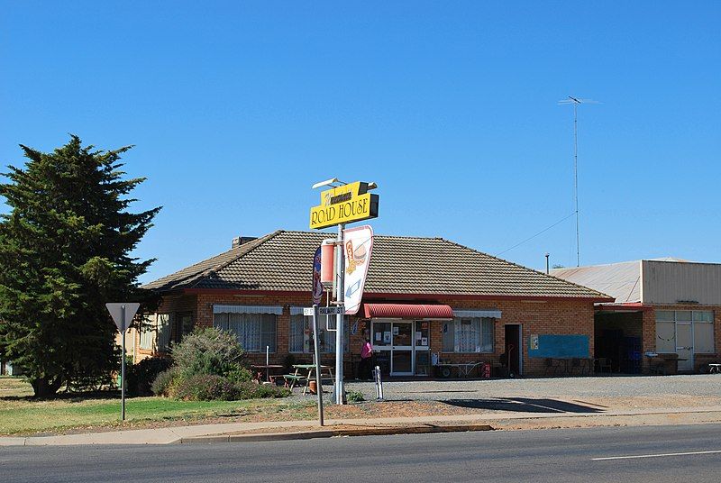 File:Weethalle Roadhouse.JPG