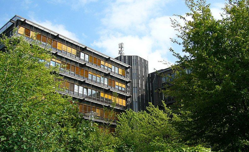 File:AVZ UniOsnabrueck.jpg