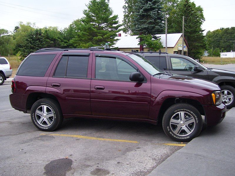 File:Chevrolet TrailBlazer 2007.jpg