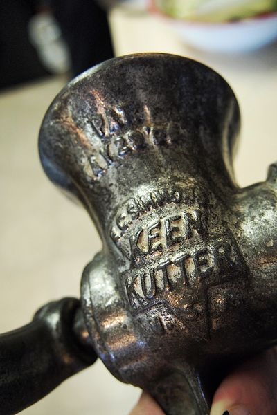 File:Keen Kutter mincer.jpg