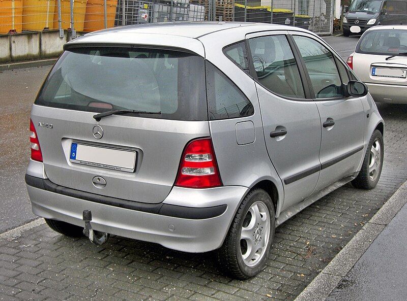 File:Mercedes A-Klasse rear.JPG