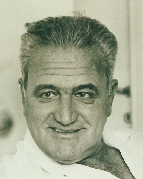 File:Mordechai Nisayho.jpg