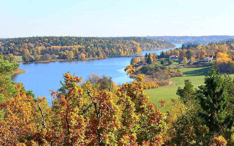 File:Orlången från Stensätra.jpg