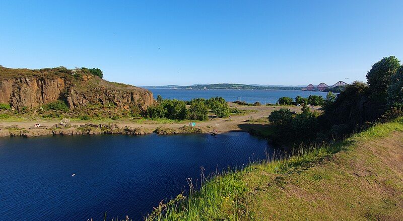 File:Prestonhill quarry, Inverkeithing.jpg