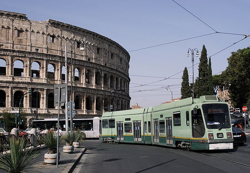 File:SOCIMI Colosseo.jpg