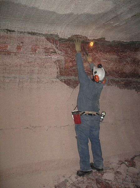 File:Sampling Potash Minerals.jpg