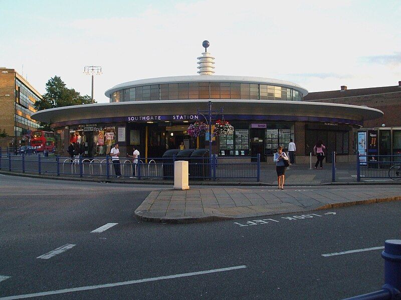 File:Southgate station building2.JPG