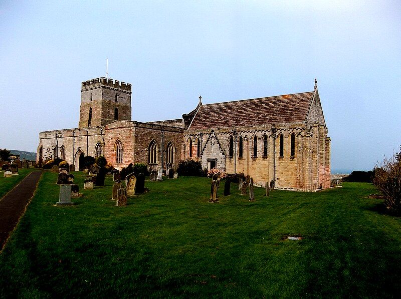 File:StAidansChurchBamburgh.jpg