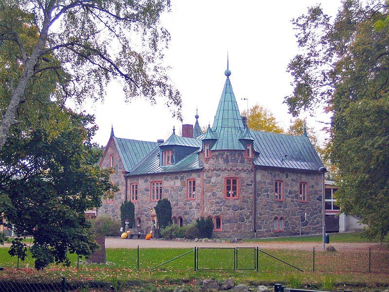 File:Vannaröds slott.jpg