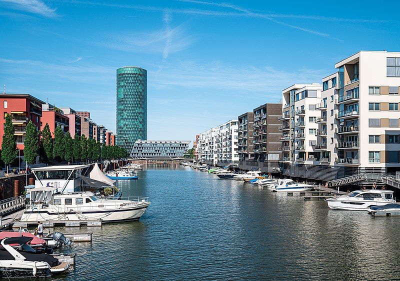 File:Westhafen Frankfurt.jpg