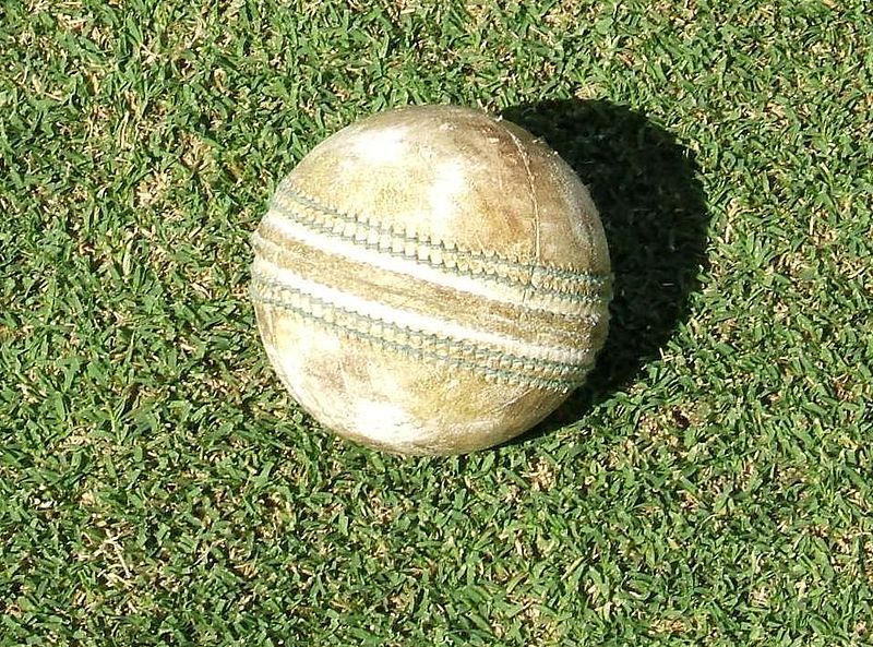 File:White ball.JPG