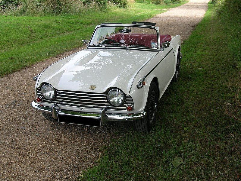 File:1969.triumph.tr5.front.jpg