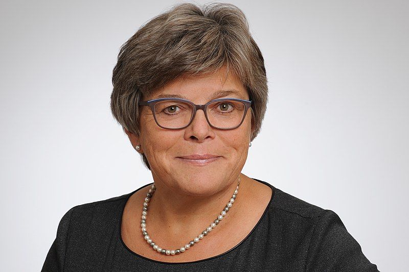 File:Barbara.staedtler-mach.jpg