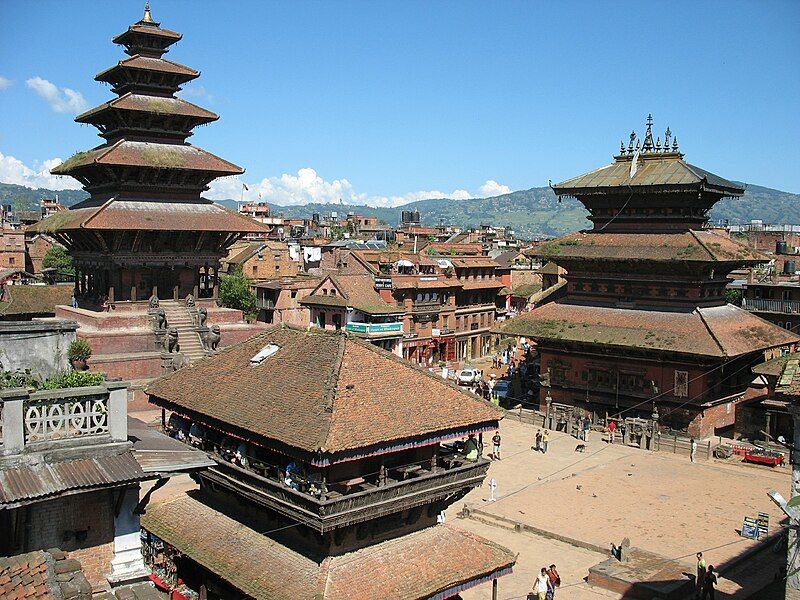 File:Bhaktapur Taumadhi Tol.JPG