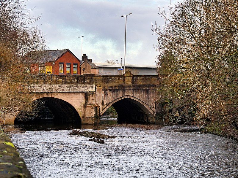 File:Bury Bridge.jpg