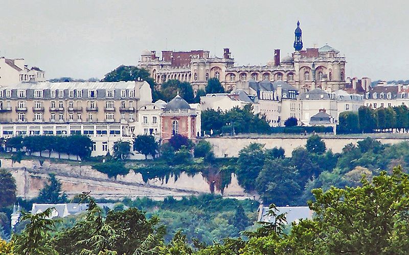 File:Chateau st germain.jpg