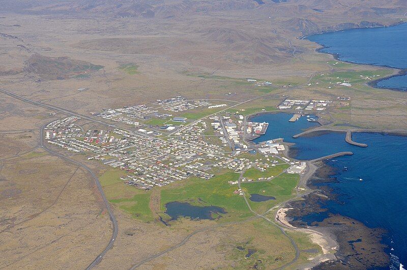 File:Grindavík, aerial view.jpg