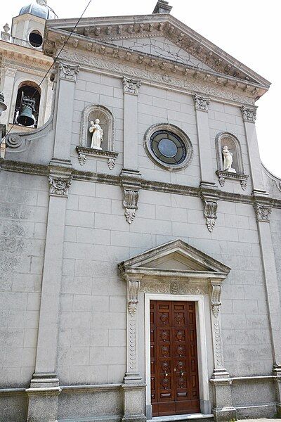 File:Maissana-chiesa san bartolomeo1.JPG