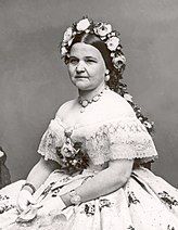 Black and white photo of Mary Todd Lincoln's shoulders and head