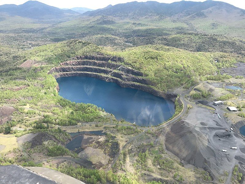 File:Quarry, Tahawas NY.jpg