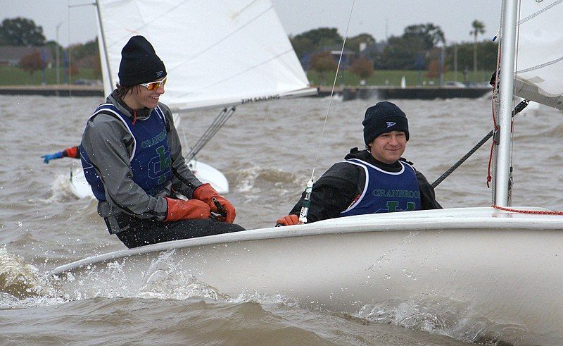 File:Sailing regatta Example.jpg