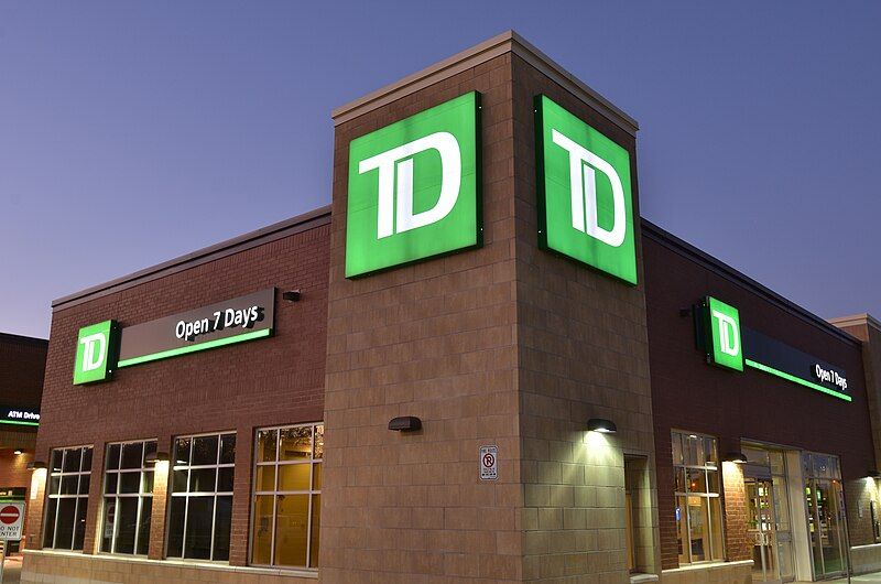 File:TDCanadaTrustHwy7.jpg