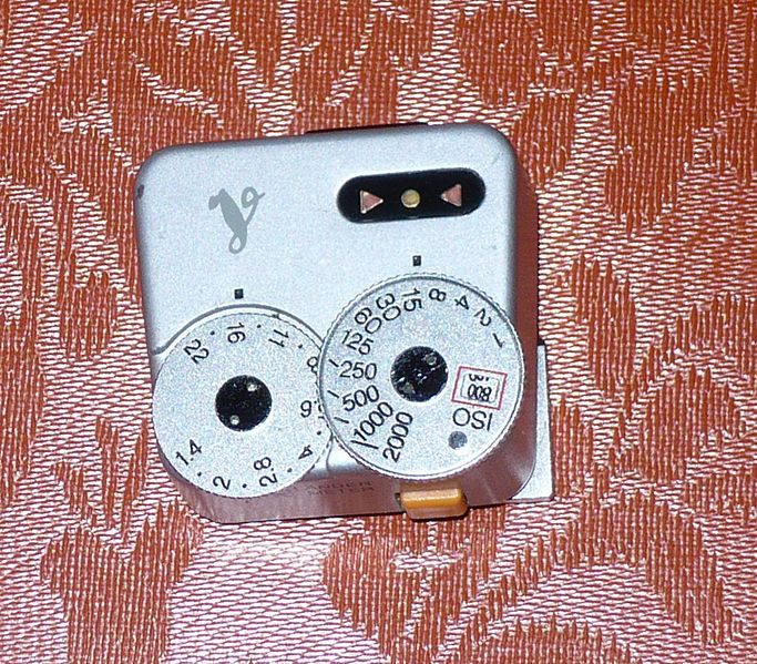 File:Voigtlander VC METER.jpg