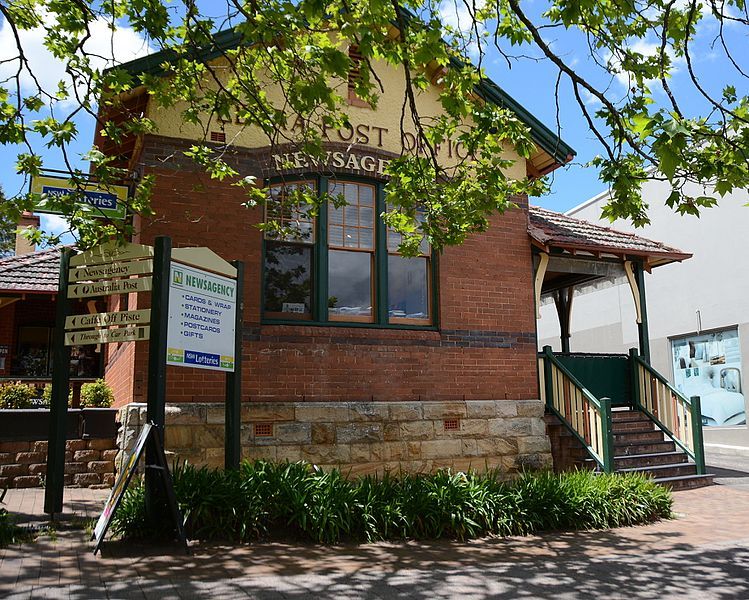 File:(1)Leura Post Office.jpg