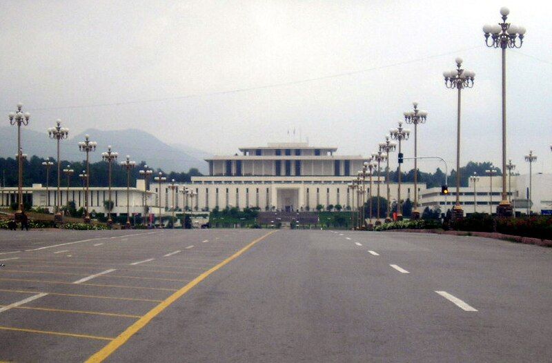 File:Aiwan-e-Sadr in Islamabad.jpg