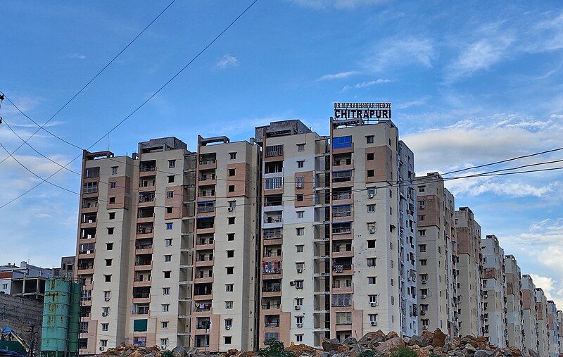 File:Chitrapuri Colony Appartment.jpg