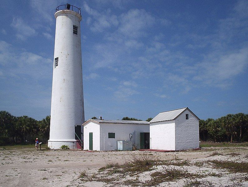 File:Egmont Key lighthouse01.jpg